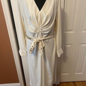 Elegant Cream Long Sleeve Dress